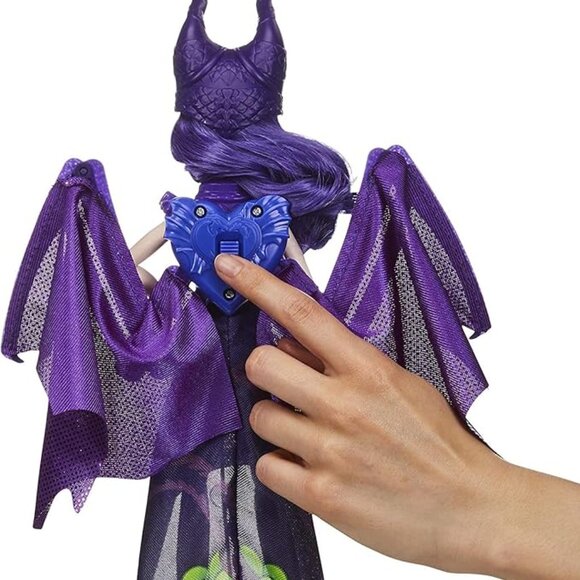 Disney Descendants Dragon Queen Mal Doll Transforms to Winged DRAGON🆕 - Picture 4 of 5